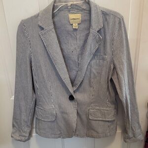 GH Bass blue striped blazer